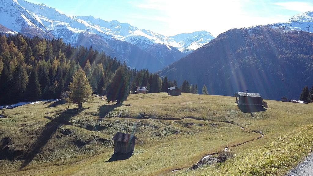 Haus Mattle Leilighet Pettneu am Arlberg Eksteriør bilde