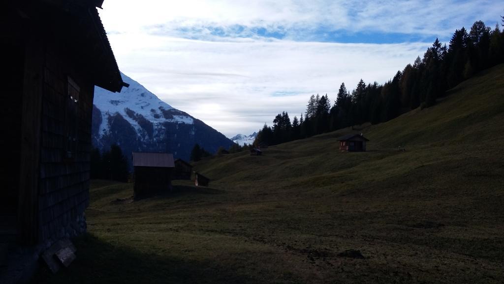 Haus Mattle Leilighet Pettneu am Arlberg Eksteriør bilde