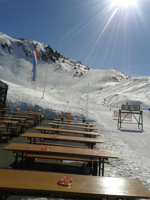 Haus Mattle Leilighet Pettneu am Arlberg Eksteriør bilde